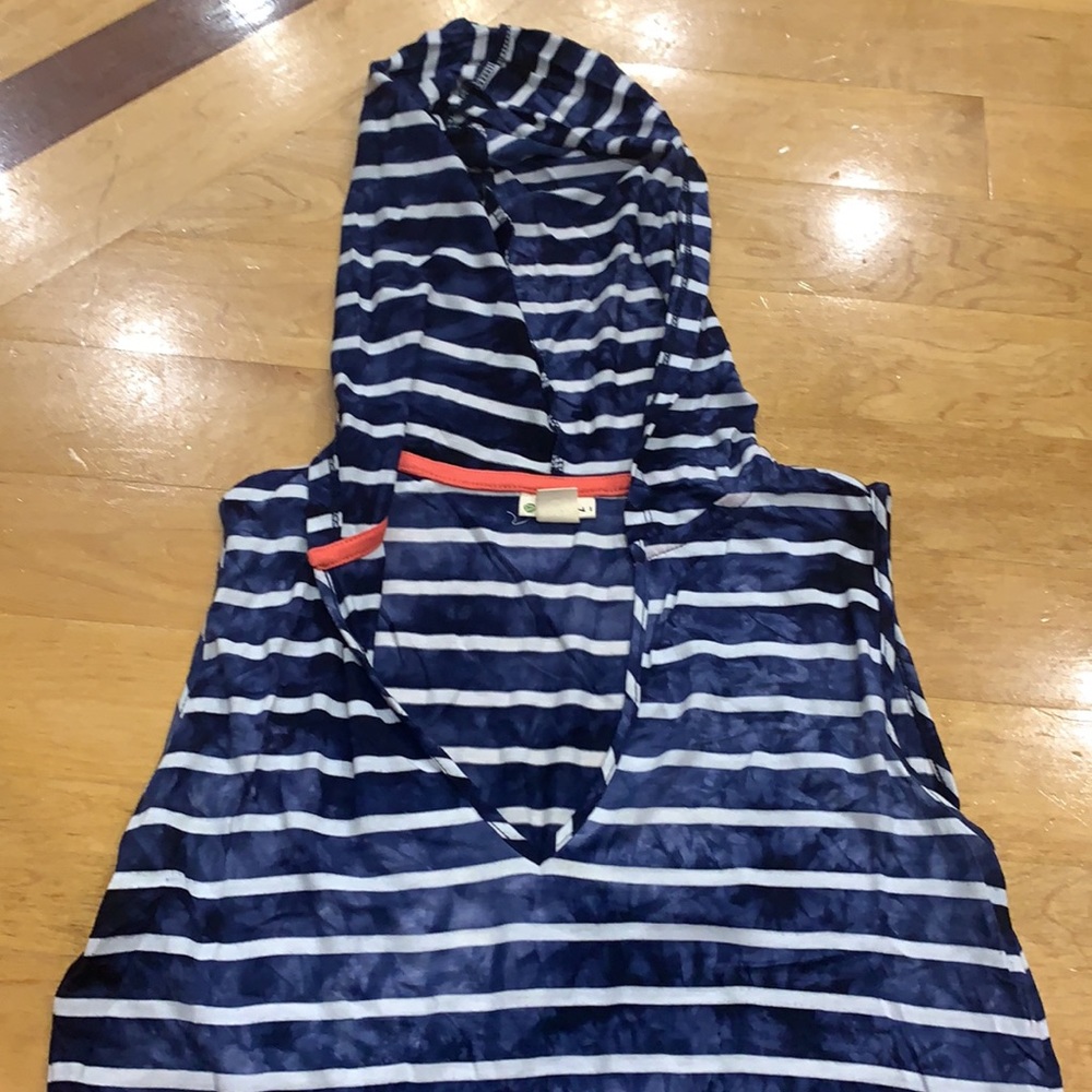 Women’s akini cover up dress - Picture 3 of 4